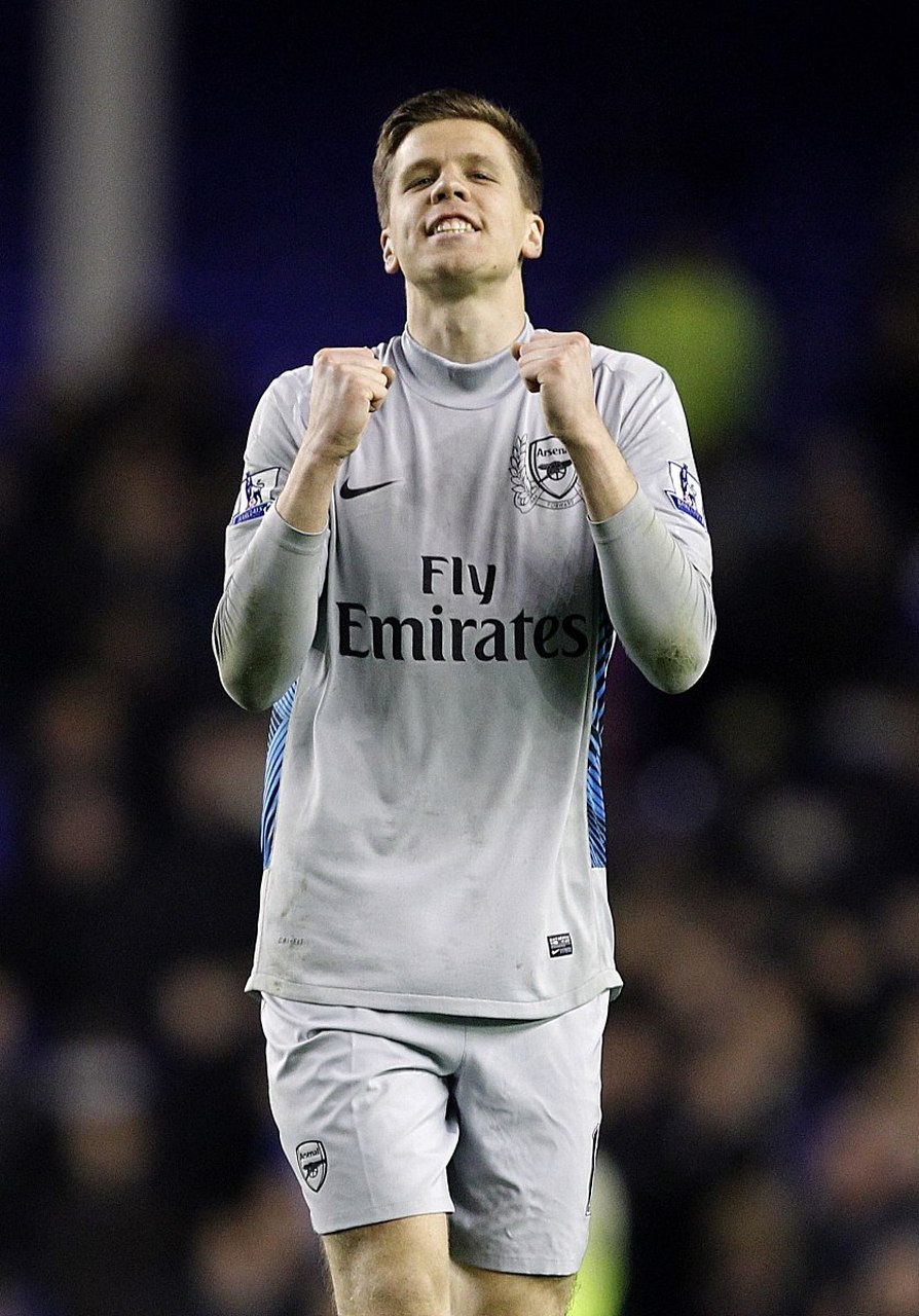 阿森纳客场逆转埃弗顿,豪取三分 阿森纳客场逆转埃弗顿,豪取三分